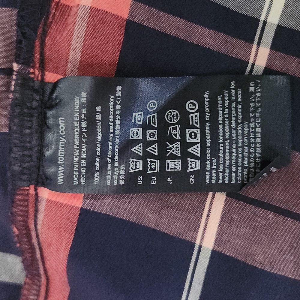 Tommy Hilfiger classic fit plaid - Picture 7 of 7